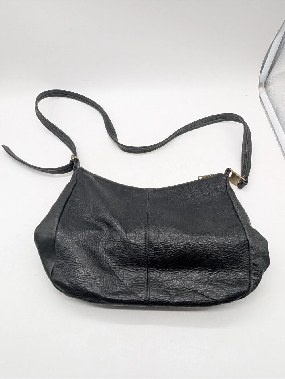 Vintage Liz Claiborne Black Pebbled Leather Hobo Bag | Gold Brass LC Hardware